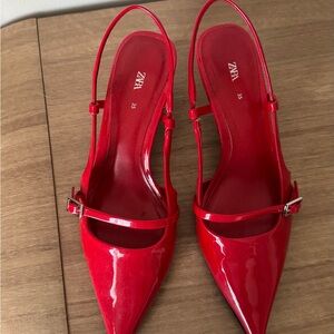 Zara Red Glossy kitten Heels